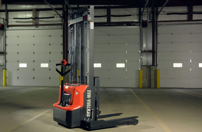 Electric Stackers in Material Handling